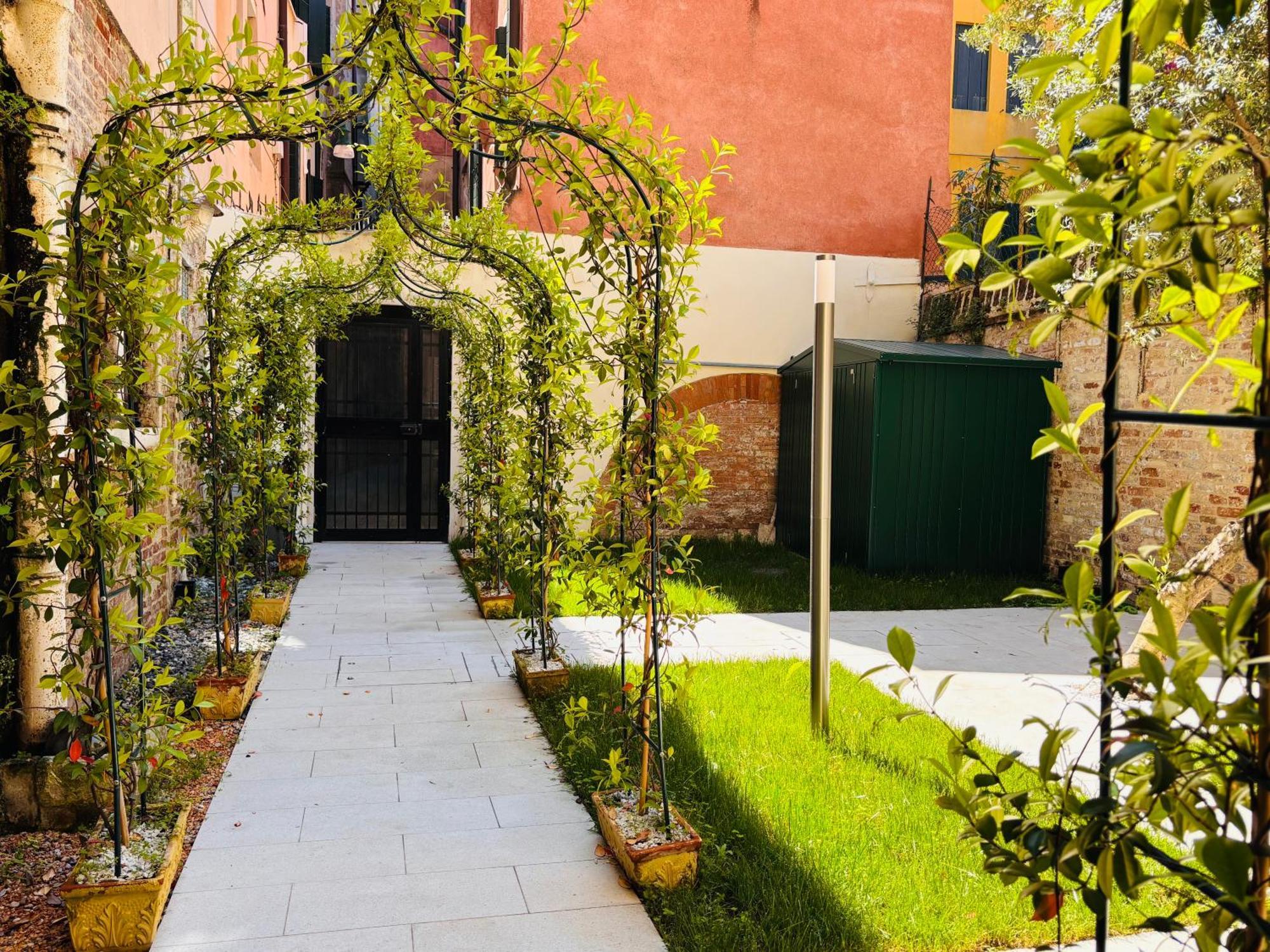Qn Apartments Veneţia Exterior foto